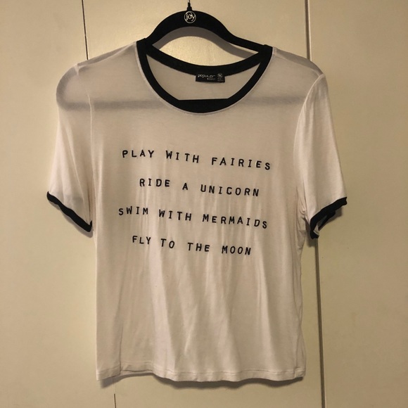 🌸Forever 21 T-Shirt - Picture 2 of 3